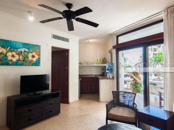 Playa Palms