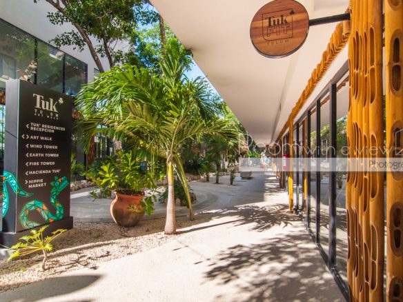 Tuk Tulum Art Walk