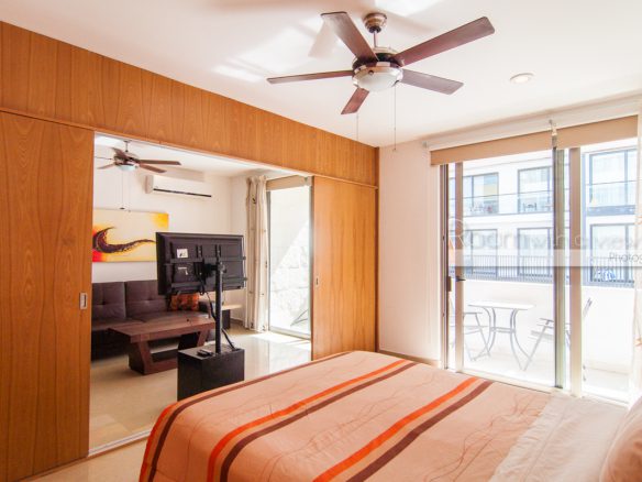 Studio One- 1 bed