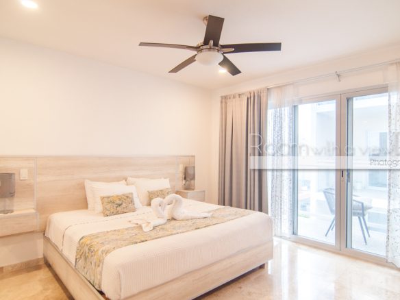 Kuyaan Coral Suites High Sea
