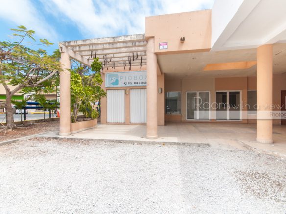 Puerto Aventuras commercial units A
