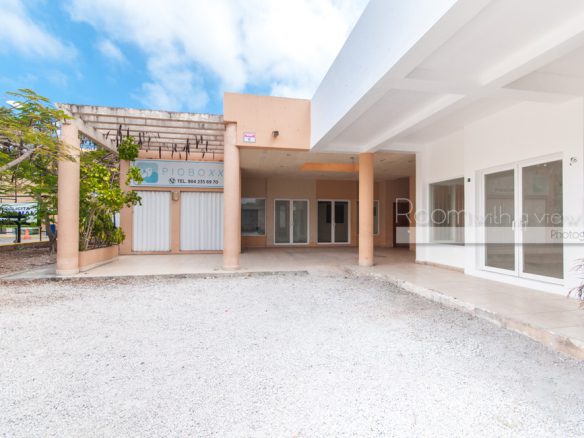 Puerto Aventuras commercial units A