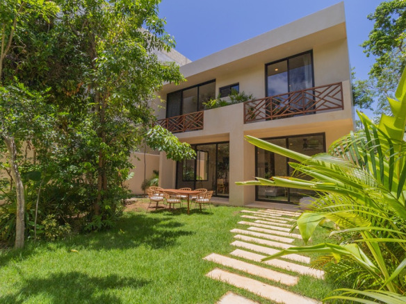 Villas Aldea Zama Flora