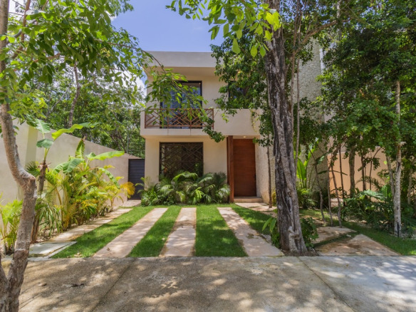 Villas Aldea Zama Flora