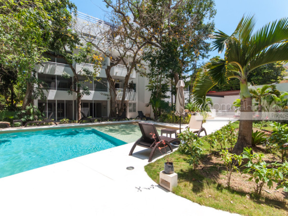 La Luna Norte Condo