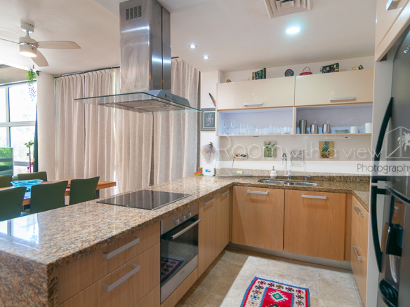 Condo Deva