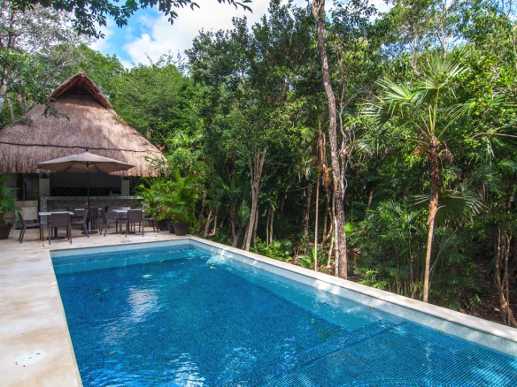 Akumal Chic- Seller Financing Considered