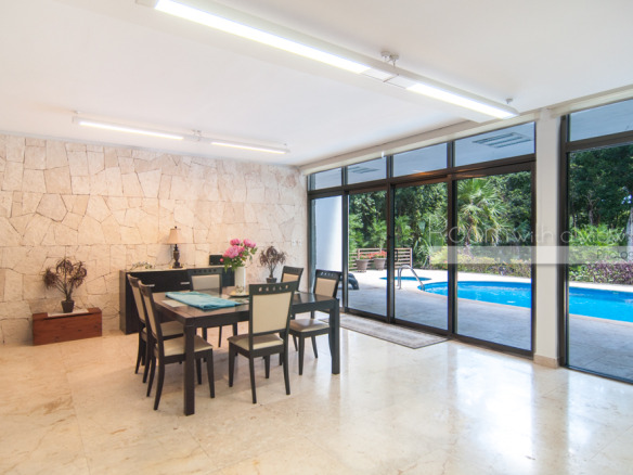 Casa Mariposa 4 bed