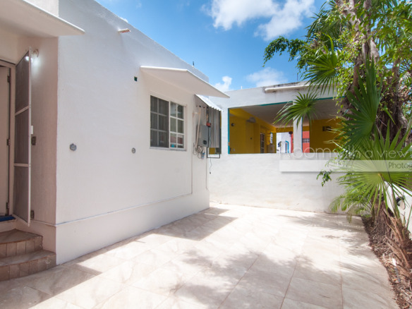 Casa J