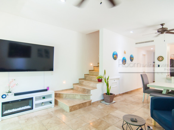 Kin Ha Townhouse