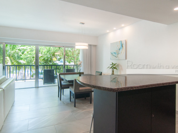 Azul Fives Hotel and Beach Residence