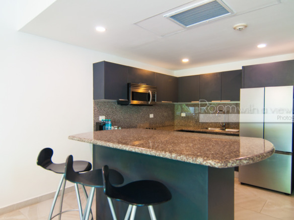 Azul Fives Hotel and Beach Residence