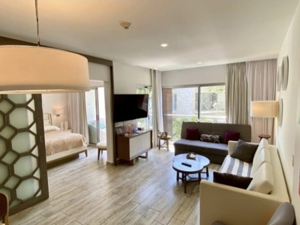 The Fives Beach Hotel & Residences