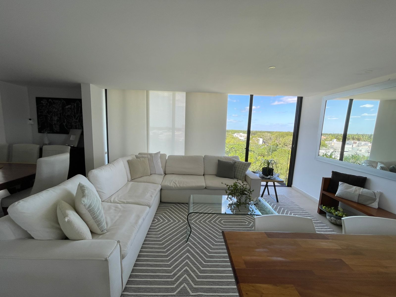 WhatsApp Image 2025-09-19 at 19.04.01 (2)