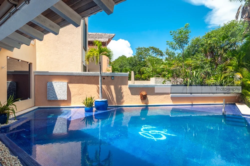 real estate for sale in Riviera Maya