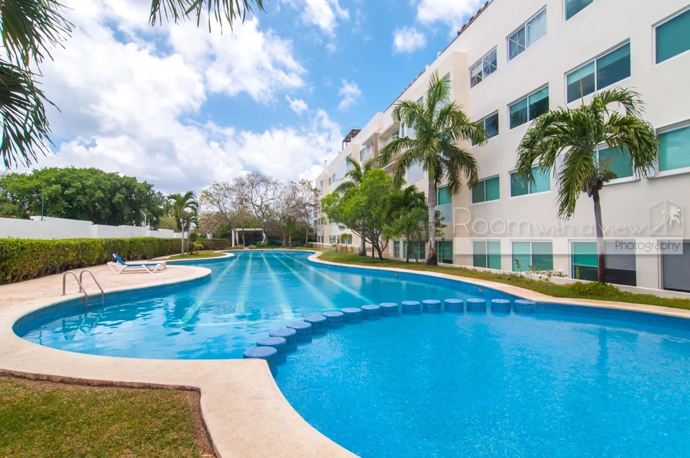 playa del carmen mexico real estate