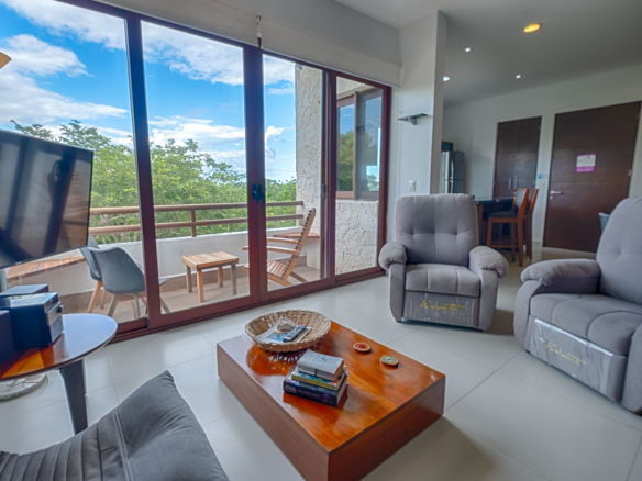 Akumal Chic Condo