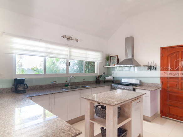 Villa Perla – Pakal- Seller financing considered