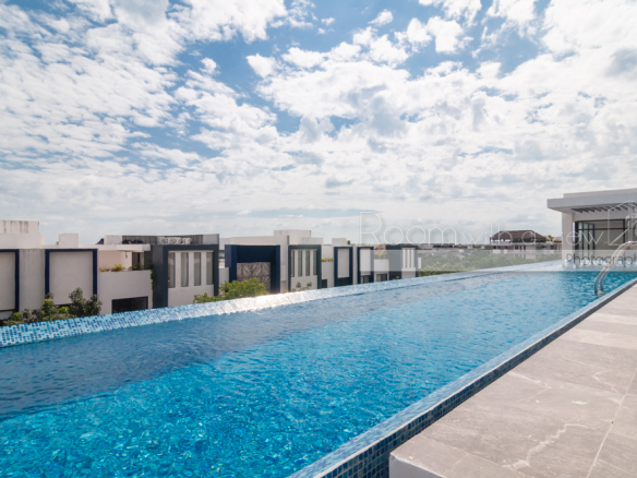 Elle Condo