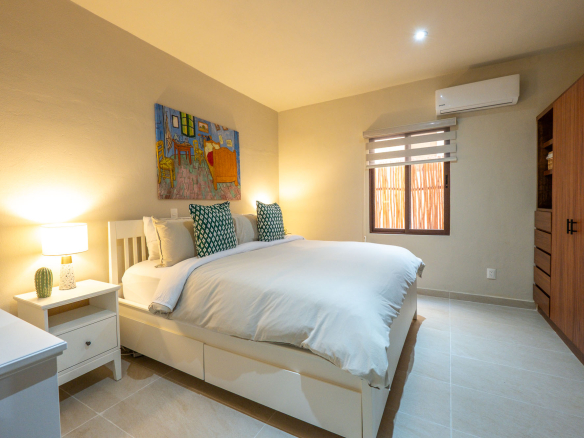 Turnkey 2BR with Direct Pool Access