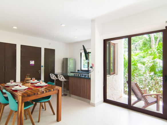 Akumal Chic Garden Condo