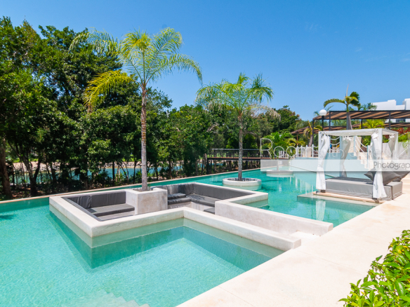 Kaan Ha Luxury Garden Condo