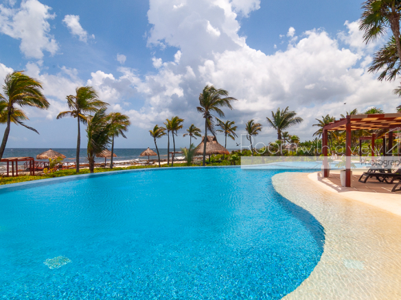 Punta Roca Condo
