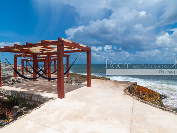 Punta Roca Condo