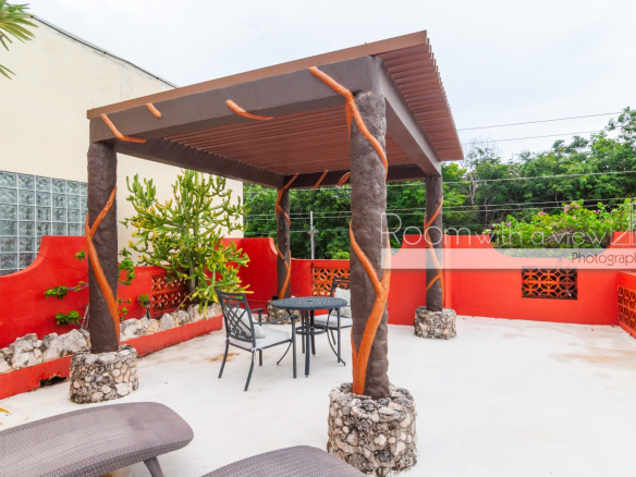 El Sueño- Tropical Compound